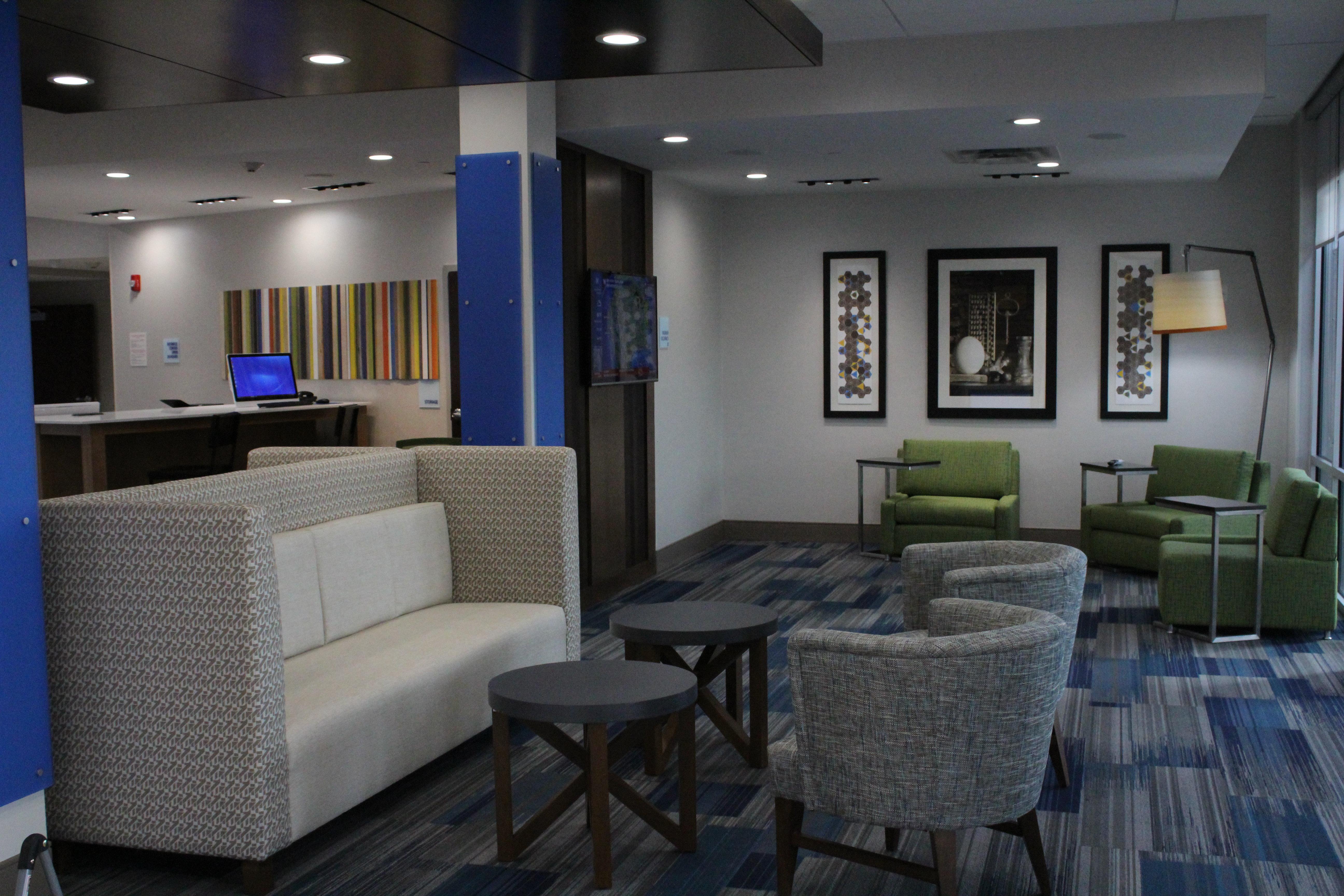 Holiday Inn Express & Suites - Milledgeville, An Ihg Hotel Zewnętrze zdjęcie